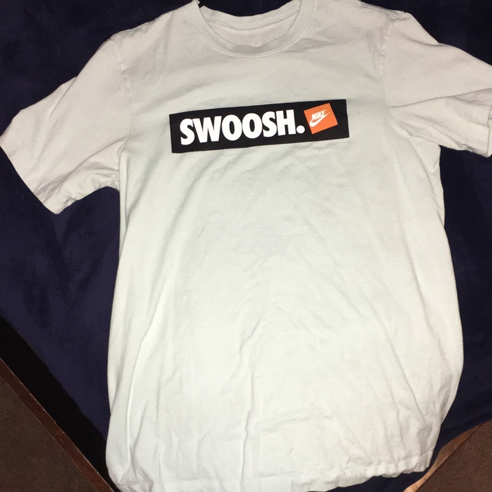 Nike Swoosh Teeshirt